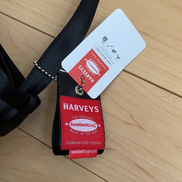 FREE SHIPPING - NWT Mercedes-Benz Seatbelt Handbag - Picture 2 of 8